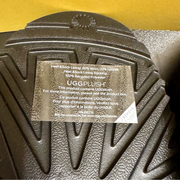 UGG Classic Mini Black Knit Boots - Picture 7 of 16